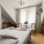 מלון Skalite & Wellness 3*