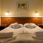 Skalite & Wellness 3*