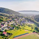 Skalite & Wellness שצ'צ'ירק