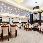 מלון Skalite & Wellness 3*