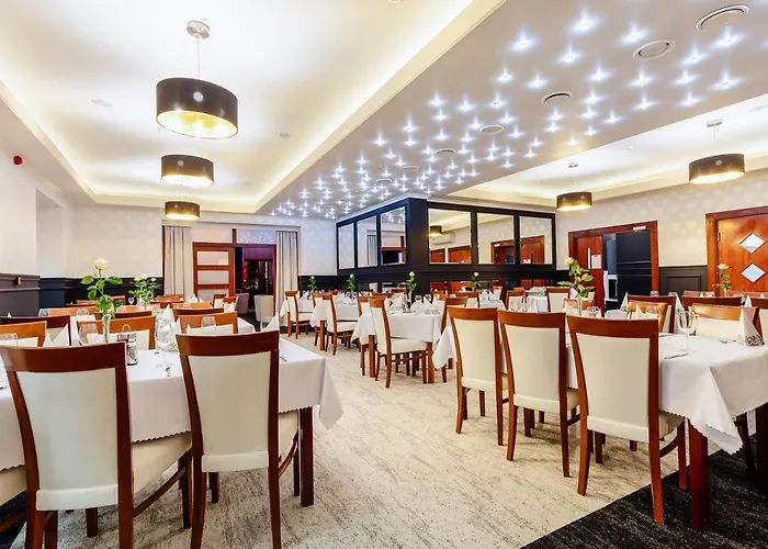 斯卡里特温泉及健康酒店 酒店